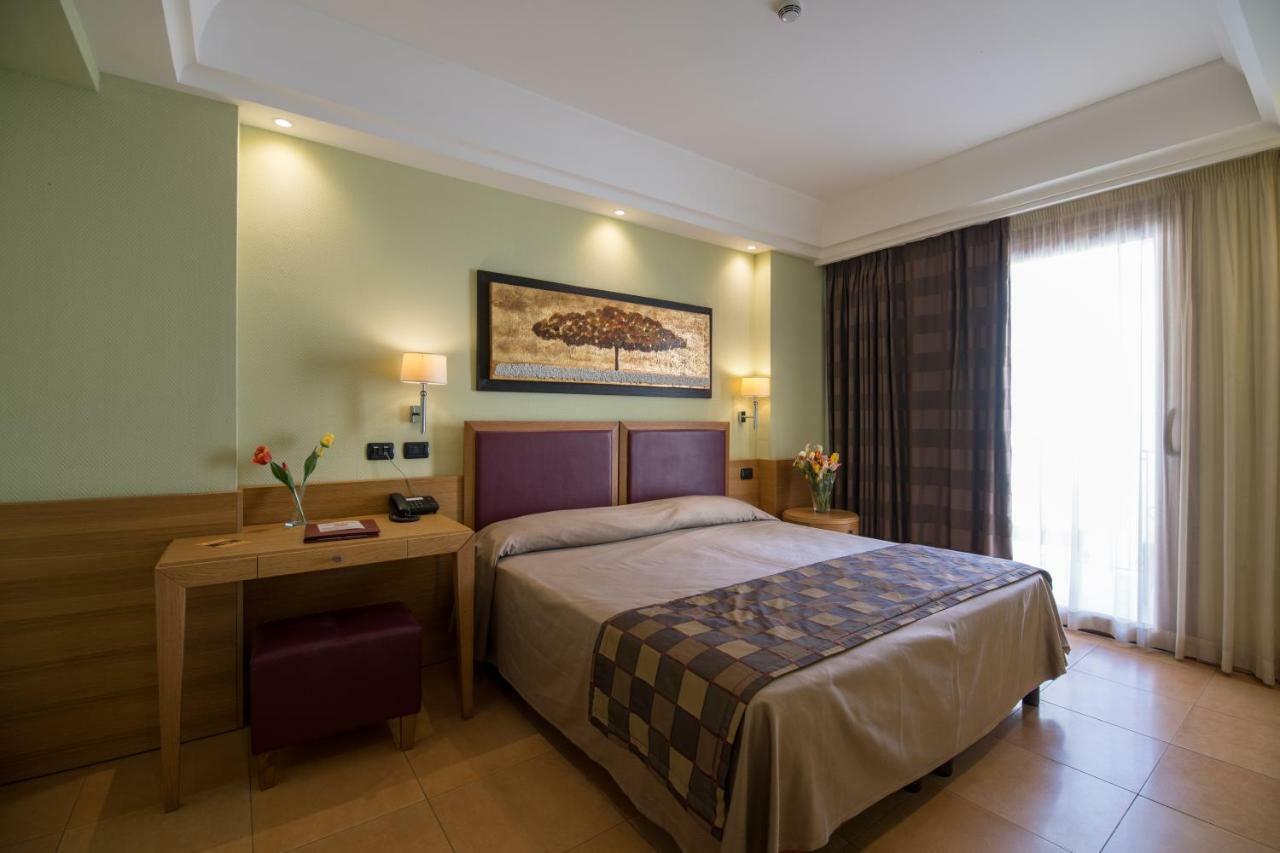 Artemis Hotel Cefalù Esterno foto